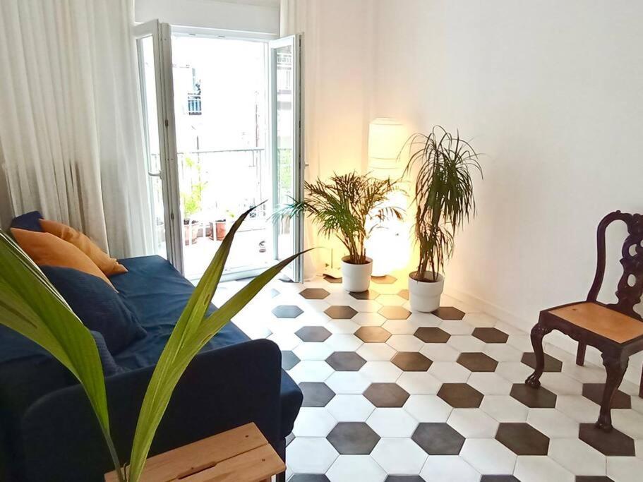 Stylish City Flat Near Promenade テッサロニキ エクステリア 写真